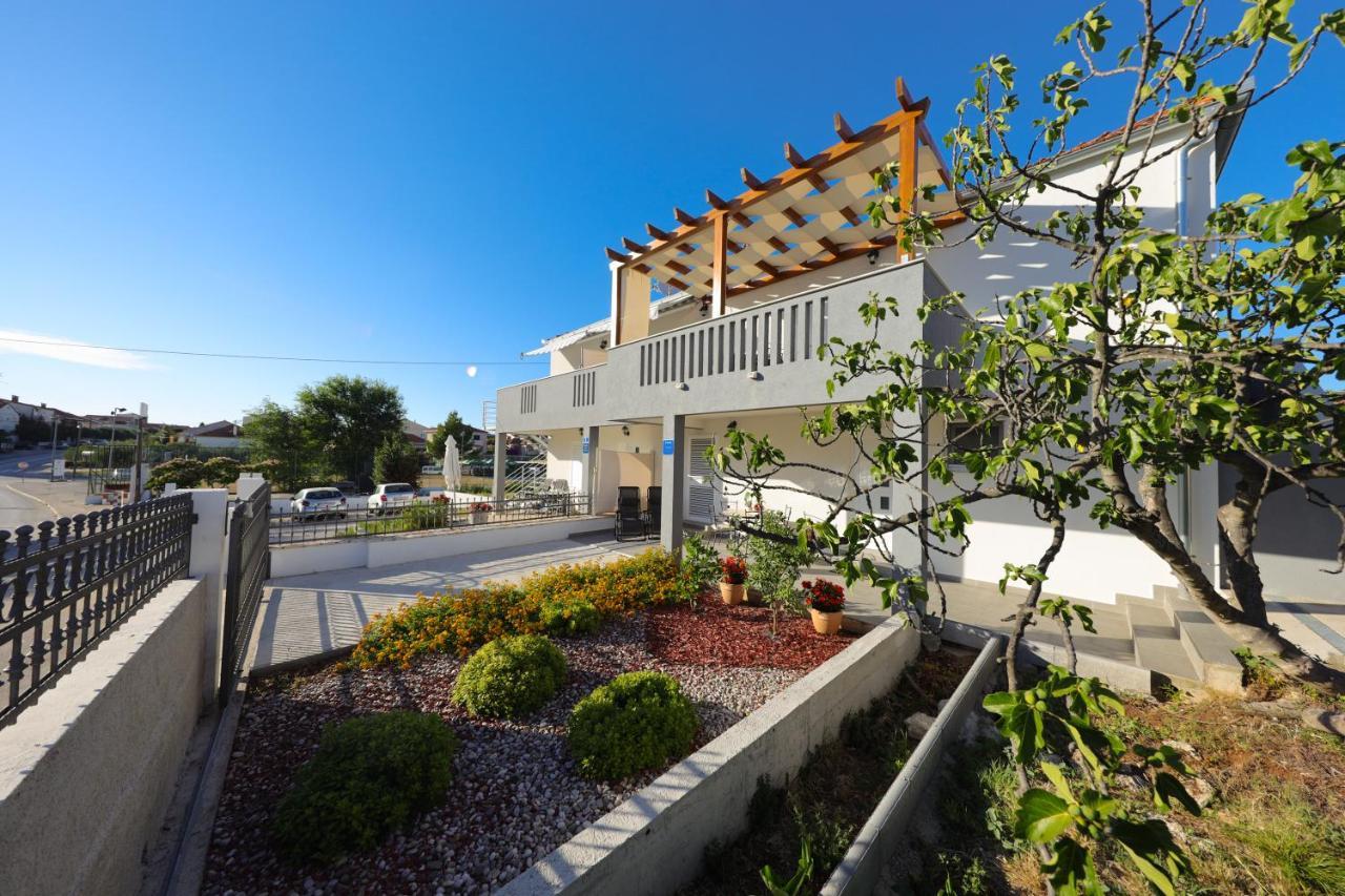 Pavle'S Apartment Zadar Exterior photo